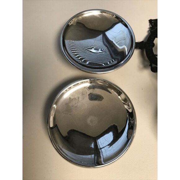 Antique Cast Iron Double Wall Mount Oil Lamp Bracket with two Oil Lamps And Plug - Picture 11 of 14